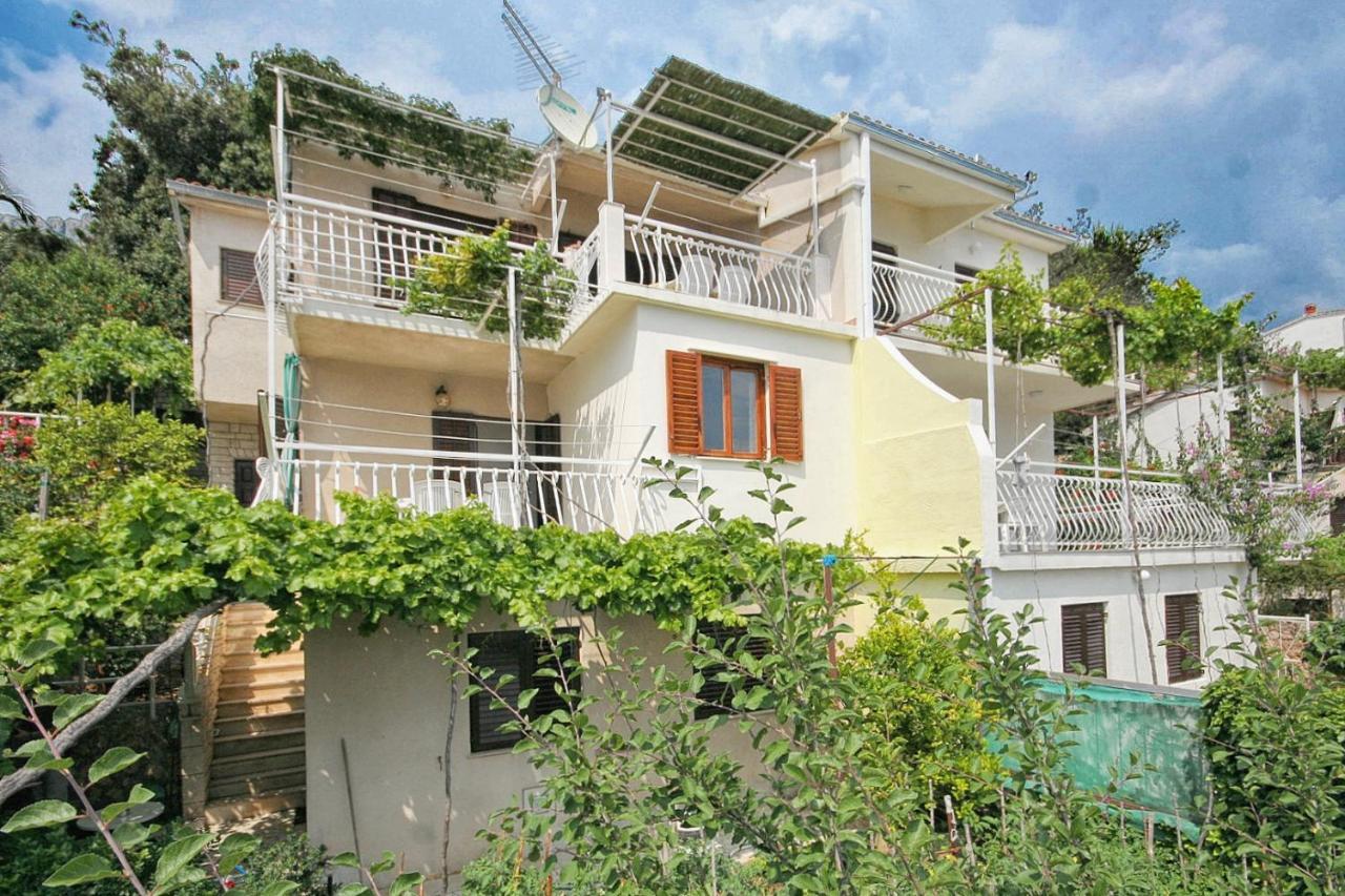 Apartments By The Sea Stanici, Omis - 1028 Tice 외부 사진